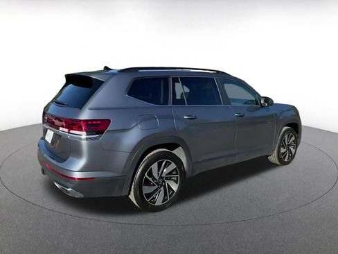 Used 2024 Volkswagen Atlas SE image 14