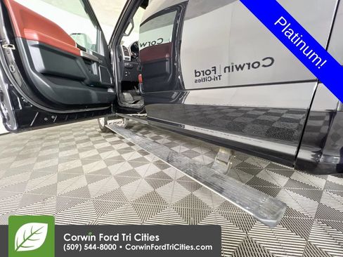 Used 2020 Ford F150 Platinum w/ Technology Package AWD/4WD image 31