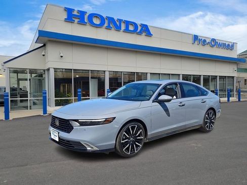 Used 2026 Honda Accord Touring image 1
