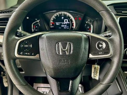 Used 2018 Honda CR-V LX image 12
