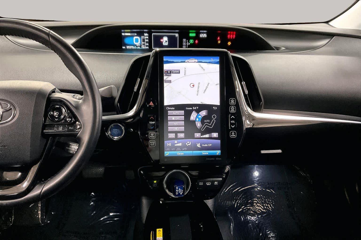 Used 2020 Toyota Prius Prime XLE FWD image 7