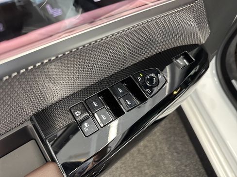 New 2026 BMW 740i xDrive image 42