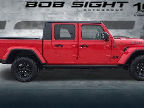 Used 2021 Jeep Gladiator Willys image 7
