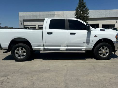 Used 2023 RAM 2500 Big Horn w/ Cold Weather Group AWD/4WD image 9