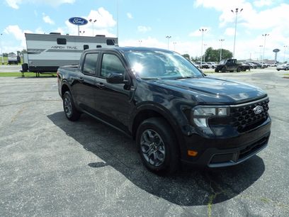 New 2025 Ford Maverick XLT w/ XLT Luxury Package