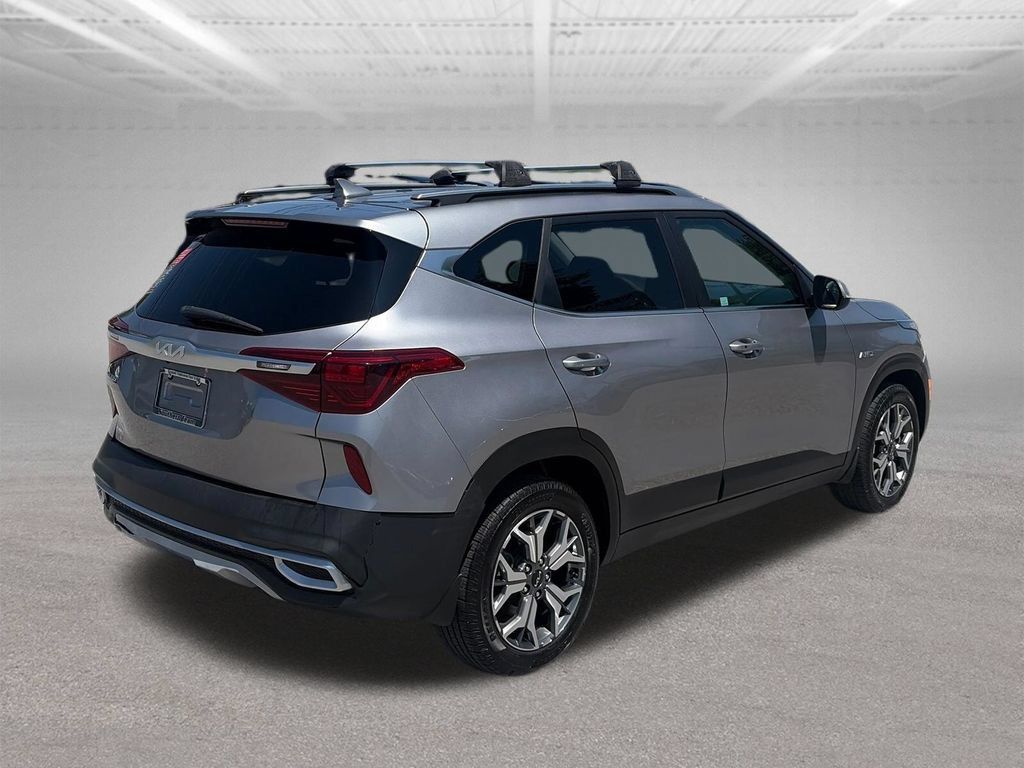 Used 2022 Kia Seltos EX AWD/4WD image 10