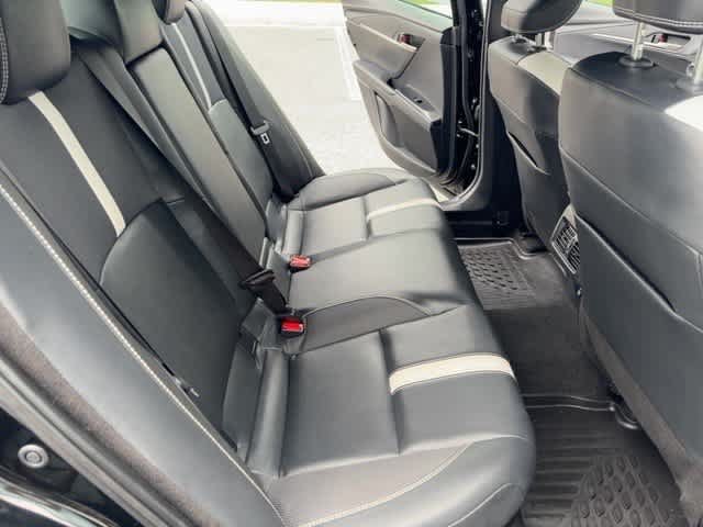 Used 2025 Toyota Camry SE w/ Convenience Package AWD/4WD image 20