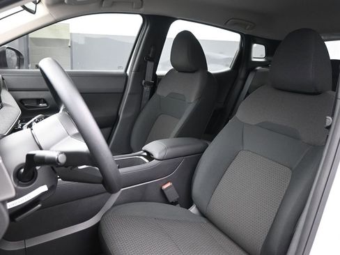 New 2026 Nissan Kicks S FWD image 10