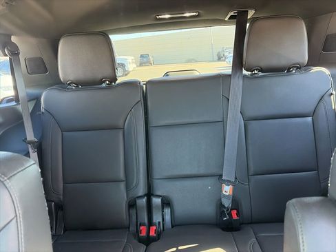 Used 2021 Chevrolet Tahoe Z71 image 11