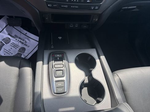 Used 2025 Honda Ridgeline RTL image 15
