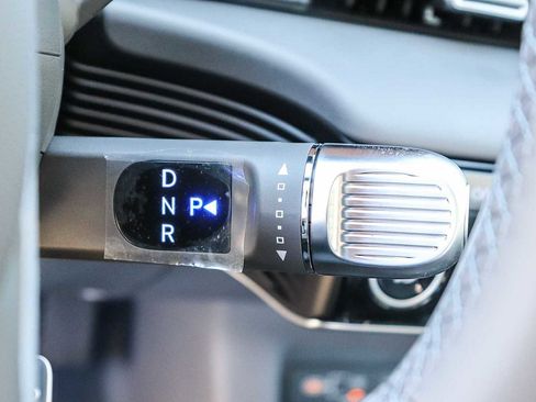 New 2026 Hyundai Ioniq 5 SEL image 27