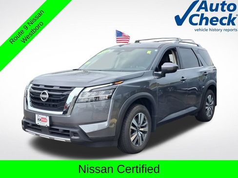 Certified 2024 Nissan Pathfinder SL AWD/4WD image 4