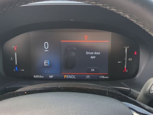 Used 2025 Ford Escape Active w/ Cold Weather Package image 15