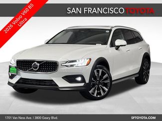 Used 2026 Volvo V60 B5 Cross Country Ultra w/ Climate Package AWD/4WD 360° Tour