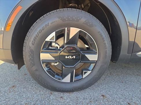 Used 2026 Kia Sportage LX AWD/4WD image 11