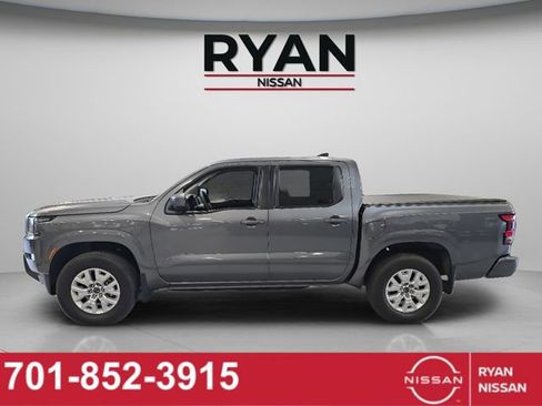 Certified 2023 Nissan Frontier SV w/ SV Convenience Package AWD/4WD image 14