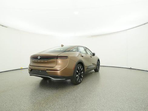 New 2026 Toyota Crown Platinum image 26