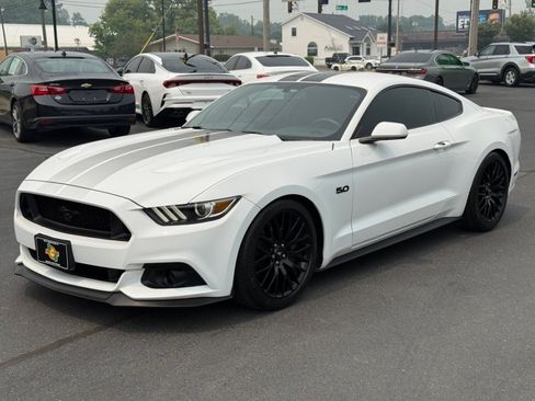 Used 2016 Ford Mustang GT w/ GT Performance Package RWD image 4