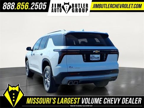 New 2026 Chevrolet Traverse LT w/ Driver Confidence Package image 2