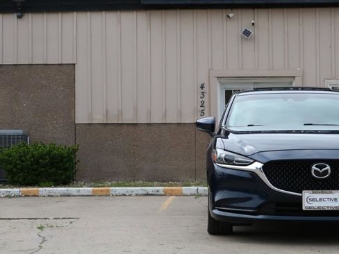 Used 2018 MAZDA MAZDA6 Touring FWD image 4