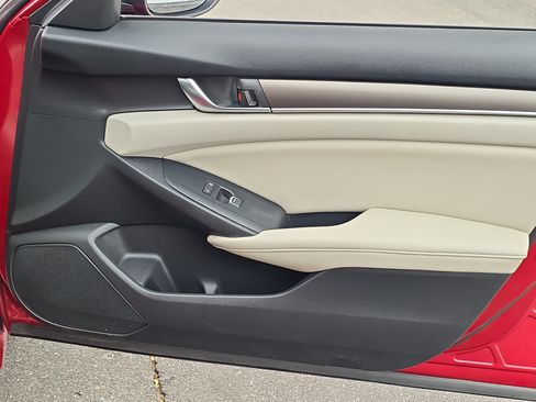 Used 2020 Honda Accord LX image 25
