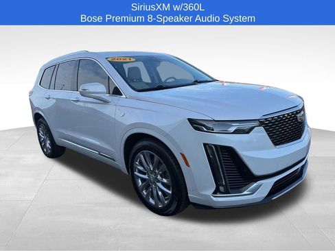 Used 2021 Cadillac XT6 Premium Luxury image 3