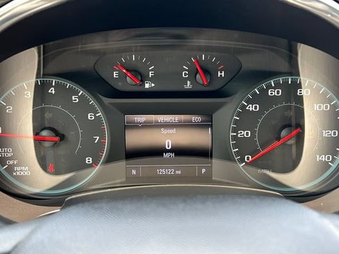 Used 2020 Chevrolet Malibu LT FWD image 17