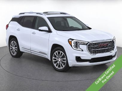 Used 2024 GMC Terrain Denali w/ Denali Premium Package