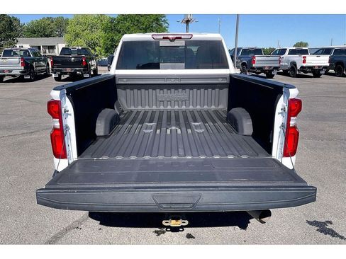 Used 2023 Chevrolet Silverado 3500 High Country w/ Z71 Off-Road Package AWD/4WD image 11