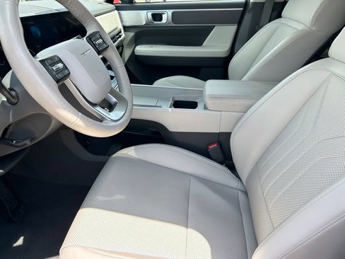 Used 2026 Hyundai Santa Fe SEL FWD image 11