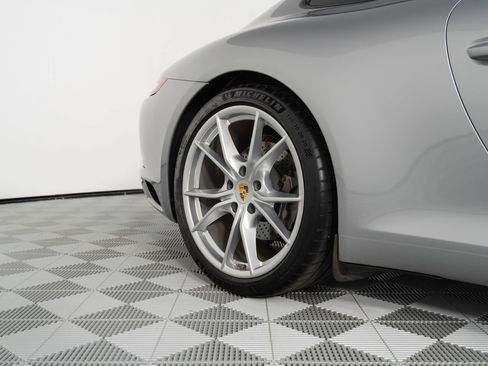 Used 2017 Porsche 911 Carrera RWD image 26