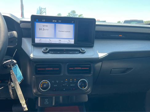 Used 2024 Ford Maverick XLT w/ XLT Luxury Package AWD/4WD image 16