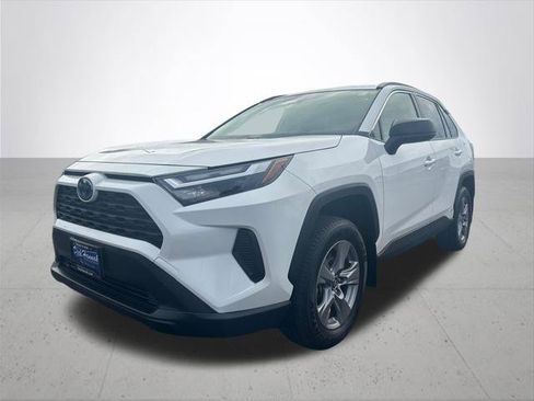 Certified 2023 Toyota RAV4 LE AWD/4WD image 2