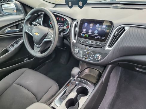 Used 2022 Chevrolet Malibu LS image 19
