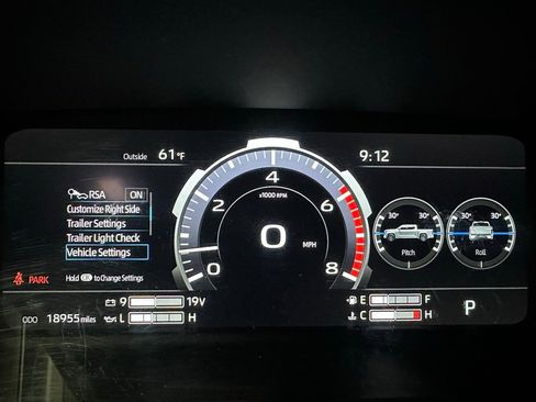 Used 2025 Toyota Tundra Limited image 25