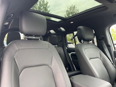 New 2026 Land Rover Defender 110 S AWD/4WD image 21