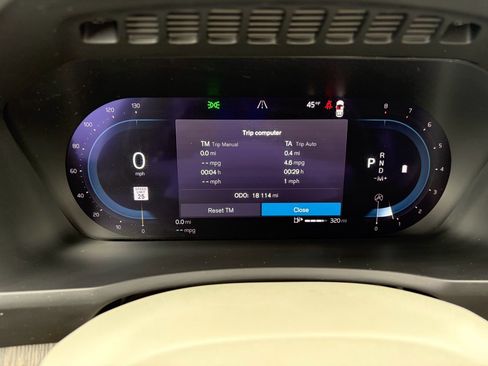 Used 2023 Volvo XC90 B6 Ultimate w/ Protection Package image 20