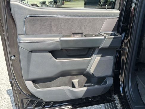 Certified 2024 Ford F150 Platinum w/ FX4 Off-Road Package AWD/4WD image 19