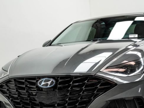 Used 2020 Hyundai Sonata SEL w/ Convenience + Sunroof Package image 2