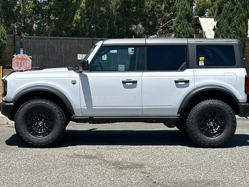 New 2026 Ford Bronco Big Bend w/ Black Diamond Package AWD/4WD image 7