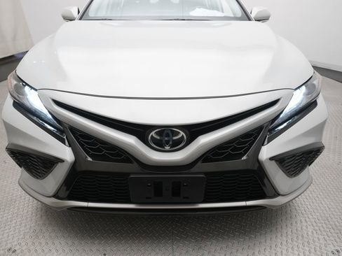 Used 2024 Toyota Camry XSE FWD image 21