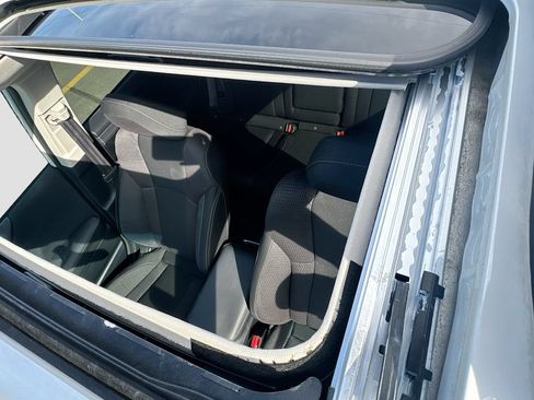 Used 2022 Subaru Outback Premium AWD/4WD image 26