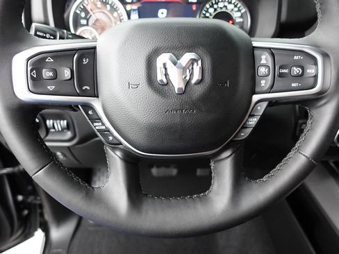 Used 2025 RAM 1500 Big Horn AWD/4WD image 48