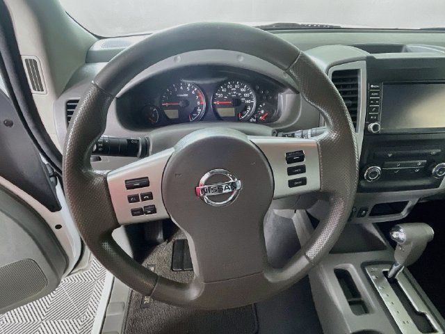 Used 2019 Nissan Frontier SV AWD/4WD image 12