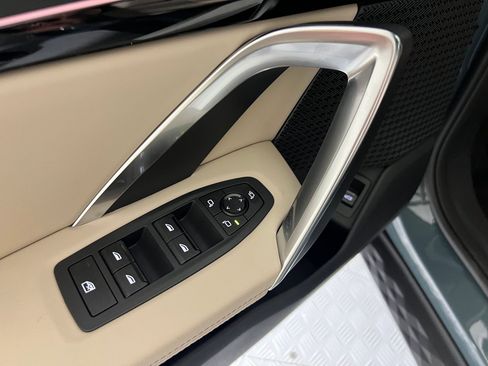 Used 2025 BMW X2 xDrive28i w/ Premium Package image 12