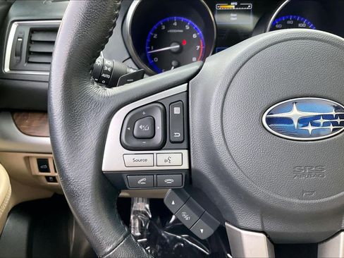 Used 2016 Subaru Outback 3.6R Limited AWD/4WD image 23