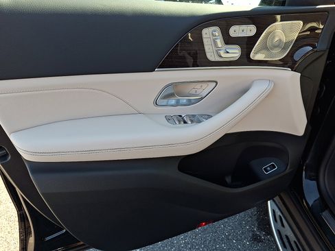Used 2026 Mercedes-Benz GLE 350 4MATIC image 7