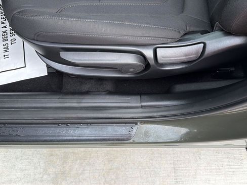 Used 2025 Hyundai Tucson SE AWD/4WD image 10