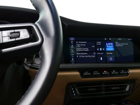 Certified 2021 Porsche 911 Carrera 4 image 13
