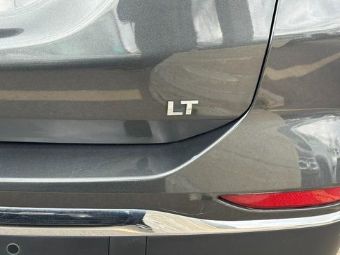 Used 2019 Chevrolet Equinox LT w/ LPO, Cargo Package image 7